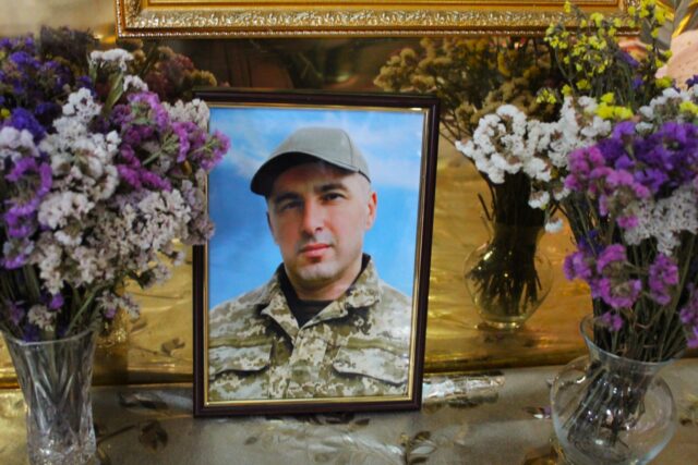 На Волині попрощалися з військовим Миколою Стецем На-Волині-попрощалися-з-військовим-Миколою-Стецем