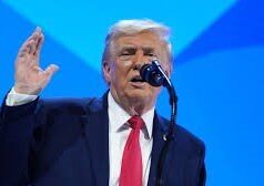 Трамп підписав надзвичайний стан: стягуватиме мита з країн, які постачають нафту Кубі Трамп-підписав-надзвичайний-стан:-стягуватиме-мита-з-країн,-які-постачають-нафту-Кубі