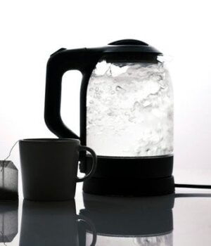 Ваш-чайник-може-вас-отруювати:-хіміки-розкрили-небезпечні-моделі