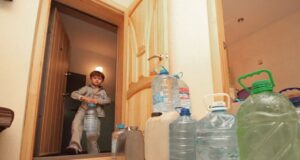 Лучан закликали набрати запаси води та утеплити труби Лучан-закликали-набрати-запаси-води-та-утеплити-труби