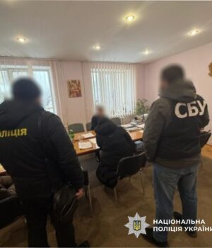 На-Івано-Франківщині-шестеро-науковців-вимагали-хабар-за-захист-дисертації