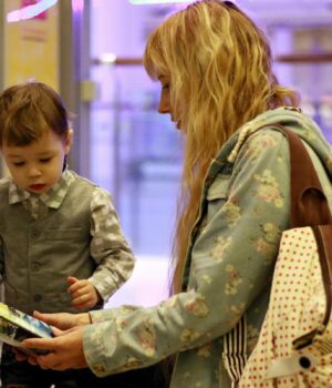 Ці-12-фраз,-які-казали-дитині,-впливають-на-самооцінку-в-дорослому-віці,-–-психологи