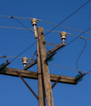 Негода-залишила-без-світла-понад-600-міст-і-сіл:-ситуація-по-областях Негода-залишила-без-світла-понад-600-міст-і-сіл:-ситуація-по-областях