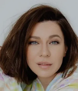 Співачка-зрадниця-Йолка-відмовилася-від-українського-громадянства-та-отримала-паспорт-рф Співачка-зрадниця-Йолка-відмовилася-від-українського-громадянства-та-отримала-паспорт-рф