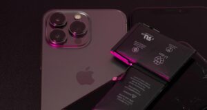 Чоловік перевірив “метод Apple” і два роки заряджав iPhone до 80%: що це дало Чоловік-перевірив-“метод-apple”-і-два-роки-заряджав-iphone-до-80%:-що-це-дало