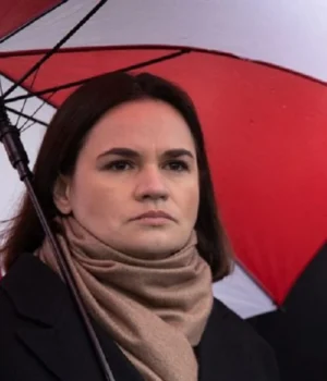 Тихановська-переносить-штаб-квартиру-своєї-партії-з-Вільнюса-до-Варшави Тихановська-переносить-штаб-квартиру-своєї-партії-з-Вільнюса-до-Варшави