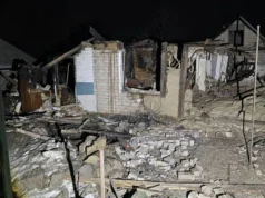 У Дніпрі ворожий БпЛА влучив у будинок, загинули двоє людей У-Дніпрі-ворожий-БпЛА-влучив-у-будинок,-загинули-двоє-людей