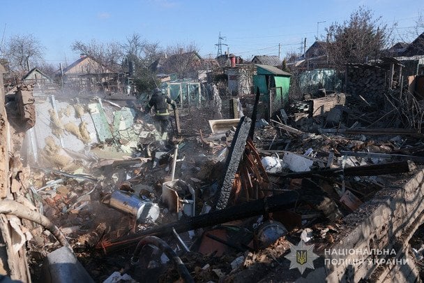 Удар по Запоріжжю: кількість постраждалих зросла, серед них — трирічний хлопчик (фото) Удар-по Запоріжжю:-кількість-постраждалих-зросла,-серед-них —-трирічний-хлопчик-(фото)