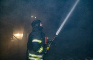 Росіяни завдали масованого удару по Черкащині: виникли пожежі, є поранені Росіяни-завдали-масованого-удару-по-Черкащині:-виникли-пожежі,-є-поранені