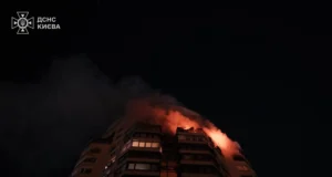 Нічна атака на Київ: троє постраждалих та значні руйнування у п’яти районах столиці Нічна-атака-на-Київ:-троє-постраждалих-та-значні-руйнування-у-п’яти-районах-столиці
