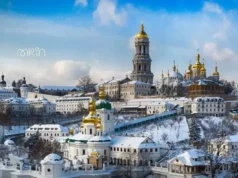 Зима диктує свої правила: Києво-Печерську лавру закрили для відвідування через погоду Зима-диктує-свої-правила:-Києво-Печерську-лавру-закрили-для-відвідування-через-погоду