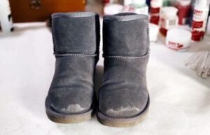 Як швидко прибрати білі розводи на замшевому, шкіряному, текстильному взутті: дієві методи Як швидко-прибрати-білі-розводи-на замшевому,-шкіряному,-текстильному-взутті:-дієві-методи