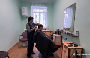 Понад 1,4 тисячі пільговиків скористалися послугами соціальної перукарні Понад-1,4-тисячі-пільговиків-скористалися-послугами-соціальної-перукарні