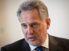 Зеленський запровадив нові санкції проти Фірташа: його родовища матимуть нових власників Зеленський запровадив нові санкції проти Фірташа: його родовища матимуть нових власників