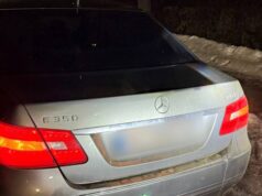 Катався на маминому «Мерседесі»: у Луцьку вночі спіймали 15-річного водія Катався-на-маминому-«Мерседесі»:-у-Луцьку-вночі-спіймали-15-річного-водія