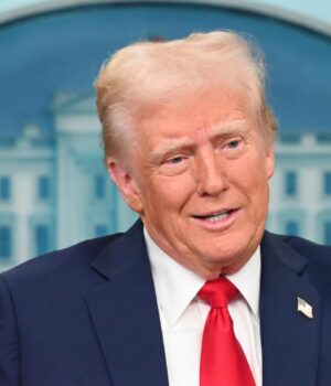 Бізнес-як-гарантія-миру:-у-Трампа-вже-мріють-про-угоди-з-Росією-після-війни,-–.