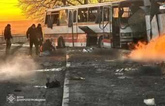 Росія атакувала автобус із шахтарями: у ДТЕК назвали імена загиблих працівників Росія-атакувала-автобус-із шахтарями:-у ДТЕК-назвали-імена-загиблих-працівників