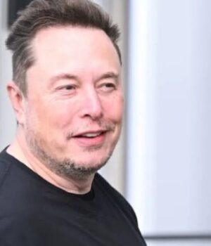 Ілон-Маск-об’єднає-spacex-та-стартап-xai