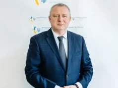 Росія застосовує заборонені хімічні речовини на фронті – посол України Росія застосовує заборонені хімічні речовини на фронті – посол України