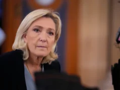 Французькі прокурори вимагають заборонити Марін Ле Пен участь у виборах на п'ять років Французькі-прокурори-вимагають-заборонити-Марін-Ле-Пен-участь-у-виборах-на-п'ять-років