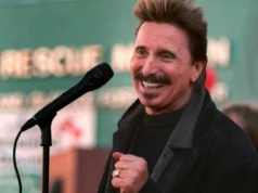 Помер Чак Негрон – голос легендарного хіта "Joy to the World" та засновник Three Dog... Помер-Чак-Негрон-–-голос-легендарного-хіта-"joy-to-the-world"-та-засновник-three-dog.