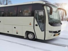 Дощ у салоні: чому волиняни мокнуть в автобусі «Луцьк – Рівне» Дощ-у-салоні:-чому-волиняни-мокнуть-в-автобусі-«Луцьк-–-Рівне»