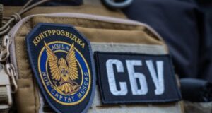 Зрадник залучив сина-школяра, аби шпигувати за ЗСУ у Дніпрі Зрадник-залучив-сина-школяра,-аби-шпигувати-за-ЗСУ-у-Дніпрі