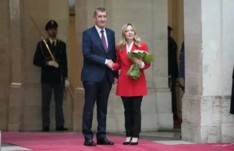 Уряд Андрея Бабіша зберіг повноваження після вотуму недовіри у парламенті Чехії Уряд-Андрея-Бабіша-зберіг-повноваження-після-вотуму-недовіри-у-парламенті-Чехії