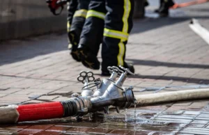 У готелі "Дніпро" на столичному Хрещатику сталася пожежа – КМДА У-готелі-"Дніпро"-на-столичному-Хрещатику-сталася-пожежа-–-КМДА