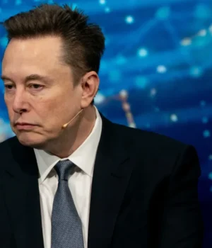 Маск-закликав-користувачів-в-Україні-зареєструвати-термінали-starlink