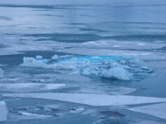 Трагедія на Київському морі: авто з людьми провалилося під кригу під час катання Трагедія-на Київському-морі:-авто-з людьми-провалилося-під-кригу-під-час-катання