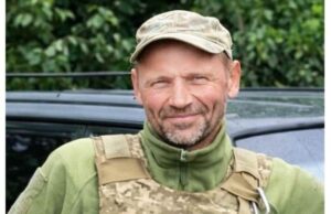 На Волині попрощалися з Героєм Юрієм Савлюком На-Волині-попрощалися-з-Героєм-Юрієм-Савлюком