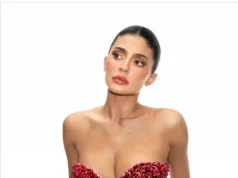 Кайлі Дженнер вразила всіх: бюстгальтер із гранатових зернят у новій фотосесії Кайлі-Дженнер-вразила-всіх:-бюстгальтер-із-гранатових-зернят-у-новій-фотосесії