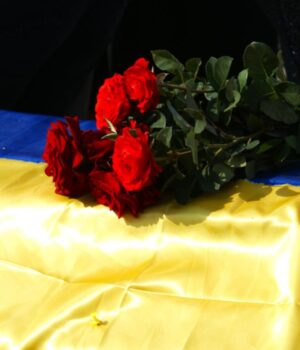 Завтра-Луцьк-прощатиметься-з-Героєм-Андрієм-Бобровським