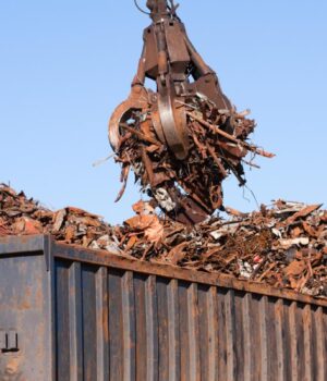 Відсутність-українського-брухту-жодним-чином-не-відобразиться-на-польській-економіці,-–-ЗМІ