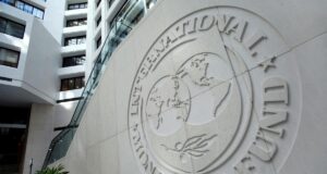 Контроль за чиновниками хочуть послабити: зміни включать в закон про податки для ФОП Контроль-за-чиновниками-хочуть-послабити:-зміни-включать-в-закон-про-податки-для-ФОП