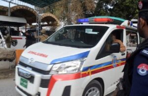 У Пакистані біля мечеті підірвався смертник: загинули понад 30 людей, 169 – поранені У-Пакистані-біля-мечеті-підірвався-смертник:-загинули-понад-30-людей,-169-–-поранені