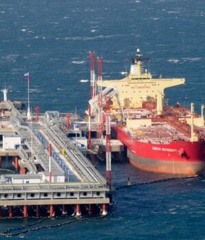 Найбільший-індійський-НПЗ-замінює-російську-нафту-венесуельською —-bloomberg