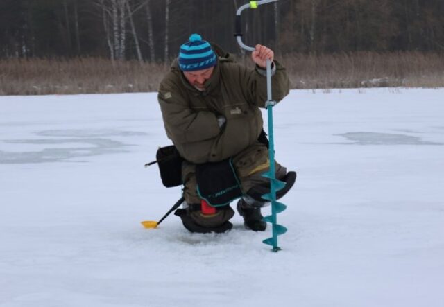 На Волині відбулися змагання із зимової риболовлі. ФОТО На-Волині-відбулися-змагання-із-зимової-риболовлі.-ФОТО