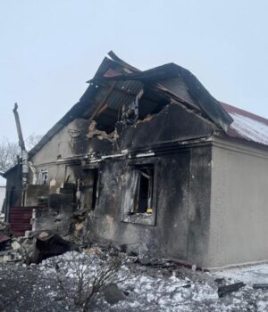 Армія-РФ-обстріляла-Рівненщину,-Хмельниччину-та-Львівщину:-виникли-пожежі,-є-поранені