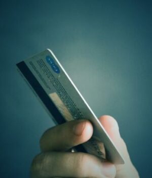 Слова,-які-дратують-банки:-за що можуть-заблокувати-рахунок