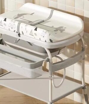 Волинський-суд-забрав-у-керівника-компанії-240-столиків-для-пеленання-дітей