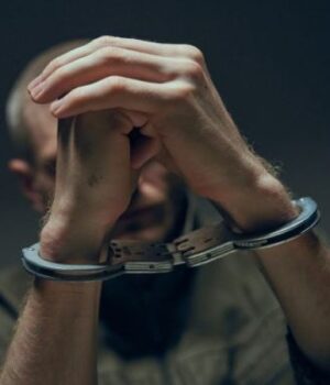 Вкрав-мільйони-полоненого-батька:-на-Львівщині-сина-військового-спіймали-на-шахрайстві