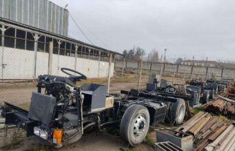 Майно луцького автозаводу досі розпродують на аукціонах. Фото Майно-луцького-автозаводу-досі-розпродують-на-аукціонах.-Фото