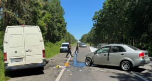 Гнав без прав 100 км/год і виїхав на зустрічну: як лучанина покарали за ДТП Гнав-без-прав-100-км/год-і-виїхав-на-зустрічну:-як-лучанина-покарали-за-ДТП
