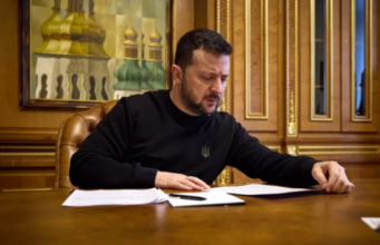 Зеленський підписав нові санкції проти виробників ракет і дронів РФ Зеленський-підписав-нові-санкції-проти-виробників-ракет-і-дронів-РФ