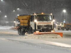 Вночі на дорогах Волині працювали 35 одиниць спецтехніки Вночі-на-дорогах-Волині-працювали-35-одиниць-спецтехніки
