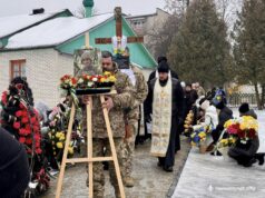 Нововолинська громада попрощалася з загиблим на фронті Захисником Дмитром Назаровським Нововолинська-громада-попрощалася-з-загиблим-на-фронті-Захисником-Дмитром-Назаровським