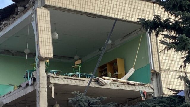 Армія РФ просунулась до Слов’янська ще з одного боку. Кількість боїв різко зросла Армія-РФ-просунулась-до-Слов’янська-ще-з-одного-боку.-Кількість-боїв-різко-зросла