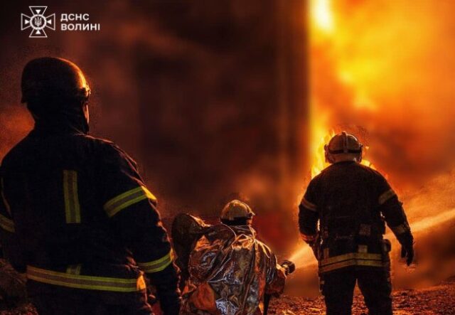 Російська атака: мер Нововолинська розповів про ситуацію з водою, теплом та світлом у місті Російська-атака:-мер-Нововолинська-розповів-про-ситуацію-з-водою,-теплом-та-світлом-у-місті